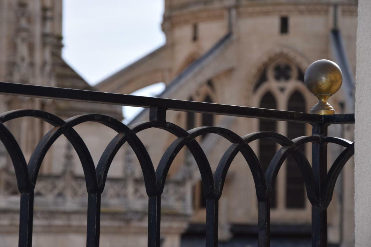 Contemplando La Catedral By Exclusive Burgos Apartments エクステリア 写真